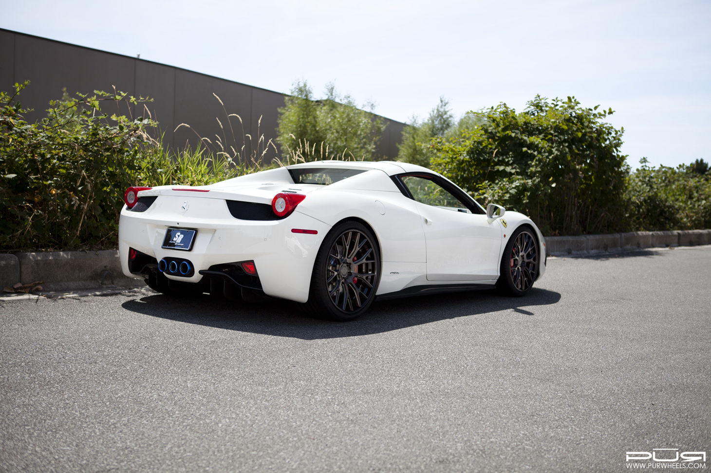 photo 3 Ferrari 458 Spider custom wheels PUR LX02.V2 21x9.0, ET , tire size X R21. 22x12.0 ET 