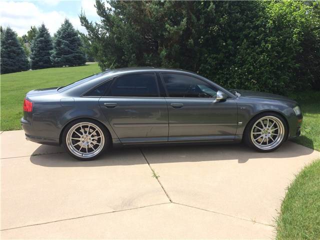 photo 3 Audi S8 custom wheels HRE 843R 21x10.5, ET +32, tire size 285/30 R21. x ET 
