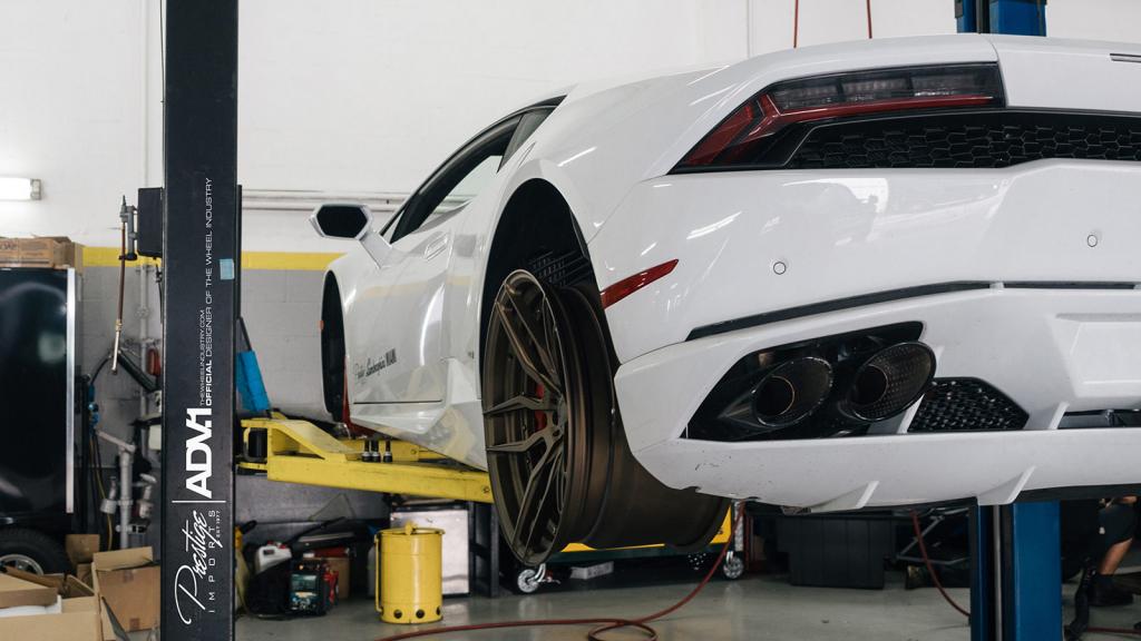 photo 7 Lamborghini Huracan custom wheels ADV005 M.V2 20x9.0, ET , tire size X R20. 20x11.5 ET 
