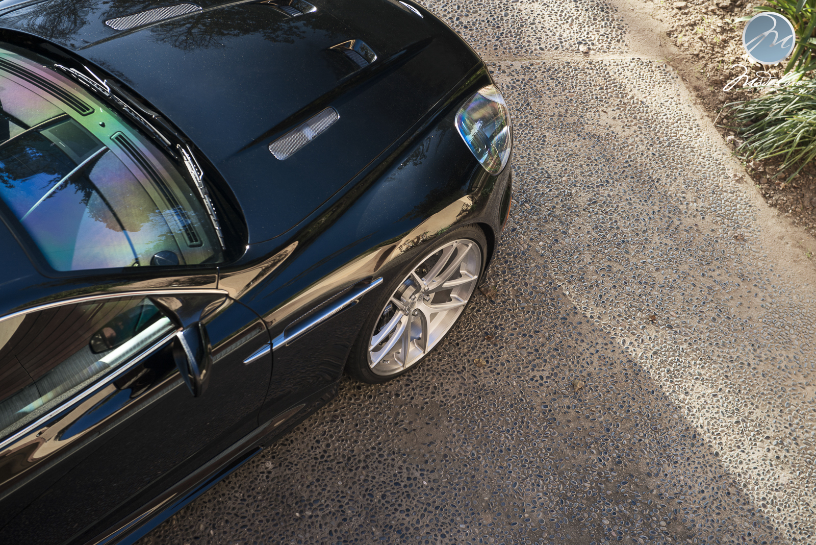 photo 9 Aston Martin DBS custom wheels Modulare B18 Evo  21x, ET , tire size X R21. x ET 
