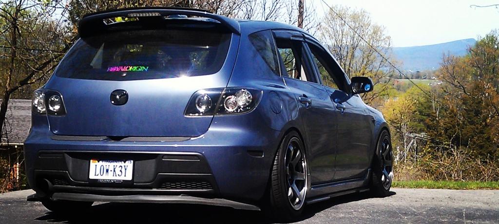 photo 2 Mazda MAZDASPEED3 custom wheels Rota  Grid 17x9.0, ET +32, tire size 225/45 R17. x ET 