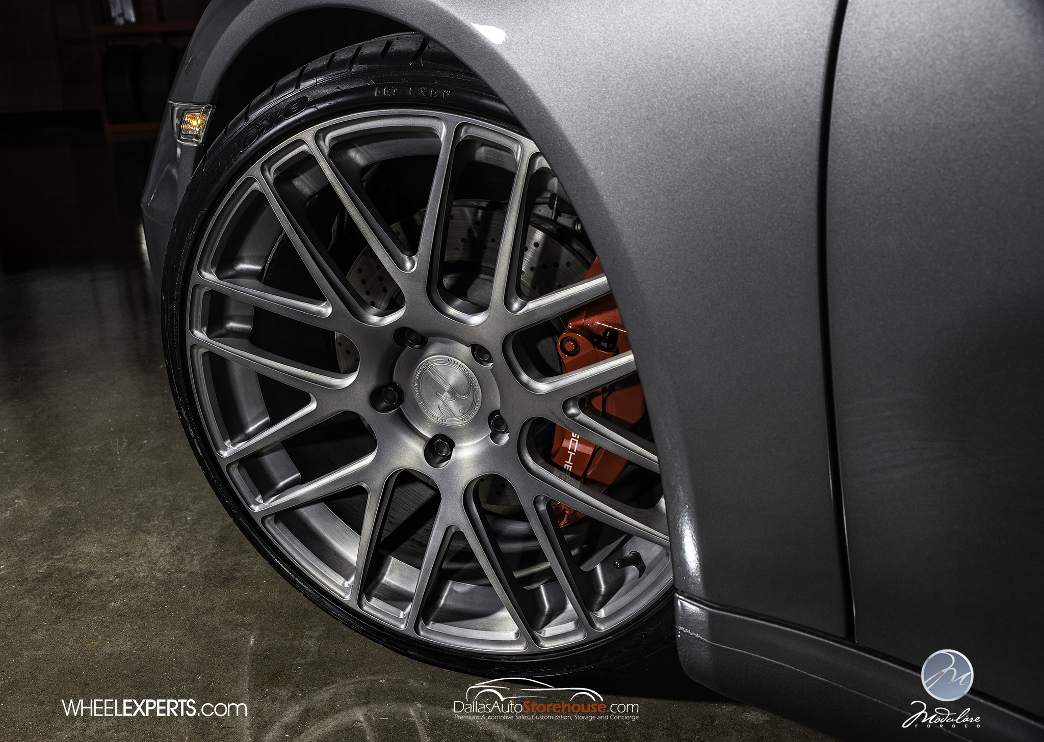 photo 1 Porsche 911 custom wheels Modulare B14 Evo  21x, ET , tire size X R21. x ET 