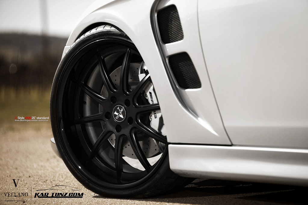 photo 1 Mercedes-Benz CLS-Class custom wheels Vellano VKS 20x, ET , tire size X R20. x ET 