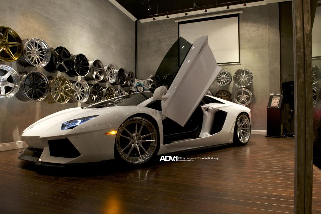 photo 3 Lamborghini Aventador custom wheels ADV5.2 CS SERIES 21x9.5, ET , tire size X R21. 22x12.5 ET 