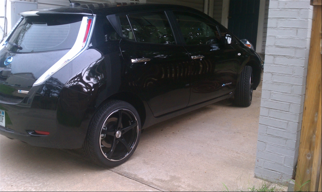 photo 3 Nissan LEAF custom wheels Advanti Denaro b2 18x8.0, ET , tire size 215/40 R18. x ET