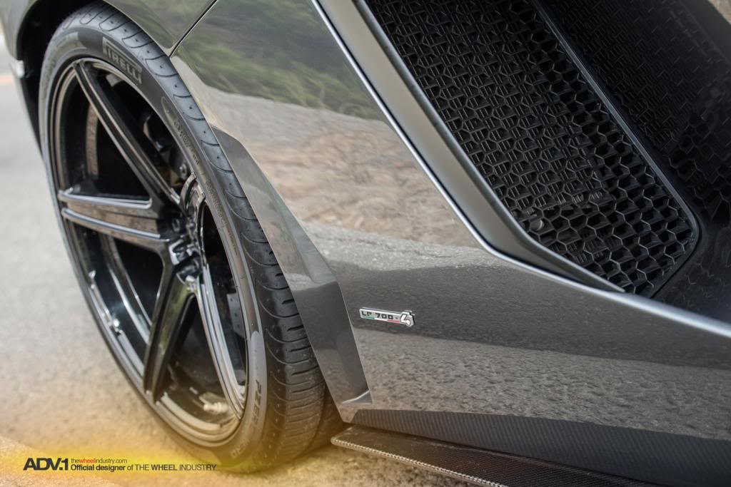 photo 11 Lamborghini Aventador custom wheels ADV5.1 SL Series Monoblock  20x9.0, ET , tire size X R20. 21x12.5 ET 