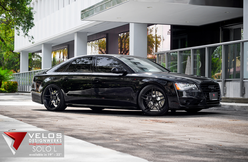 photo 6 Audi S8 custom wheels Velos SOLO L 22x9.0, ET , tire size X R22. 22x11.0 ET 