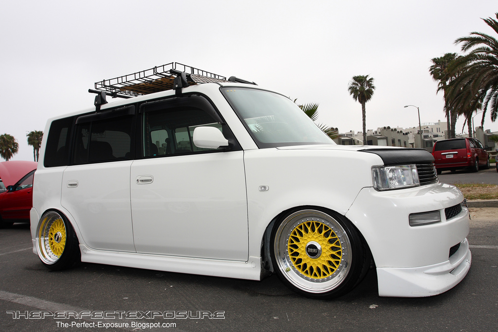 photo 8 Scion xB custom wheels BBS RS 17x9.5, ET +15, tire size 195/40 R17. 17x10.5 ET-11 215/40 R17