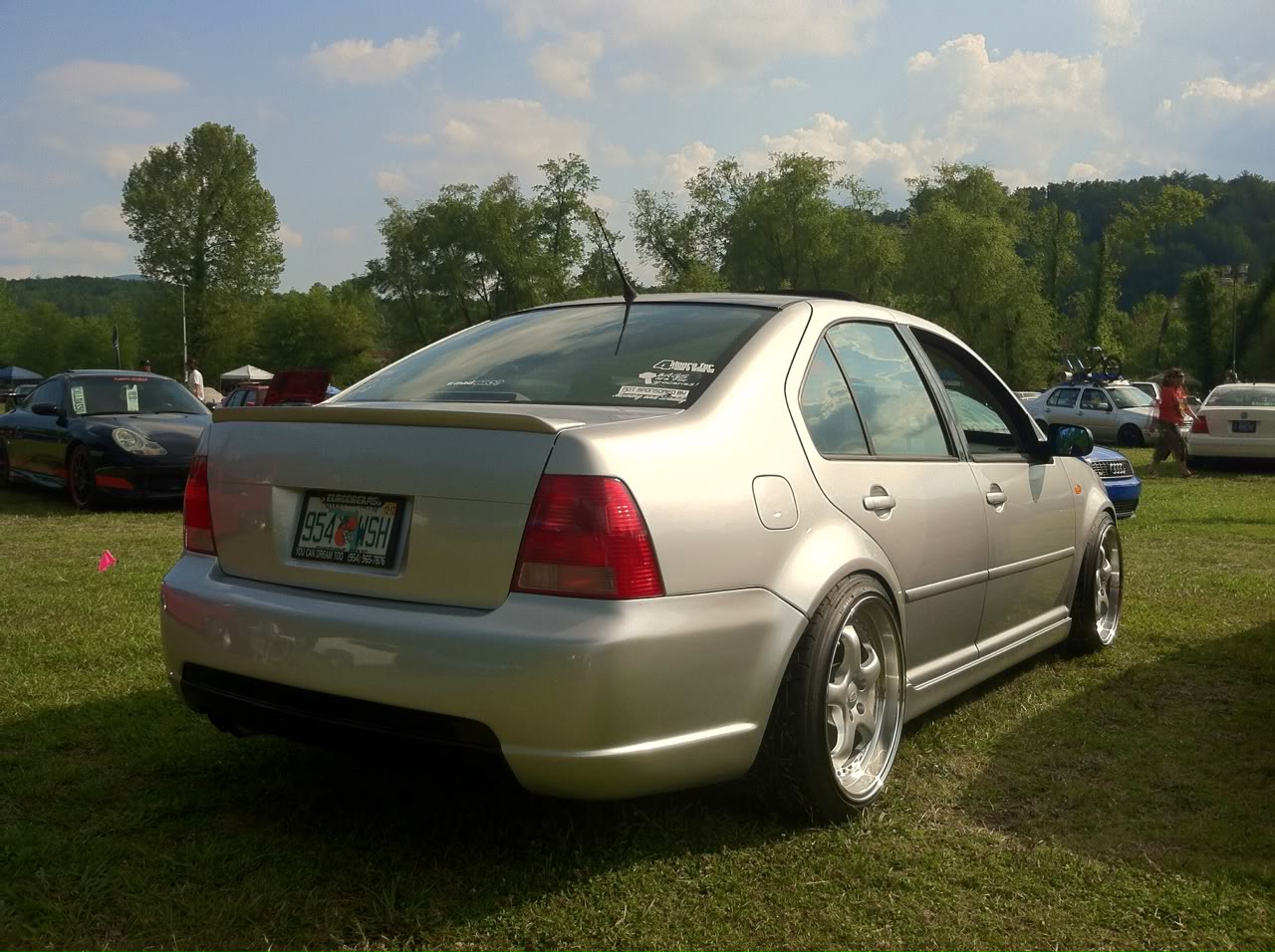 photo 1 Volkswagen Jetta custom wheels 18x9.0, ET +24, tire size 225/40 R18. 18x9.0 ET+22