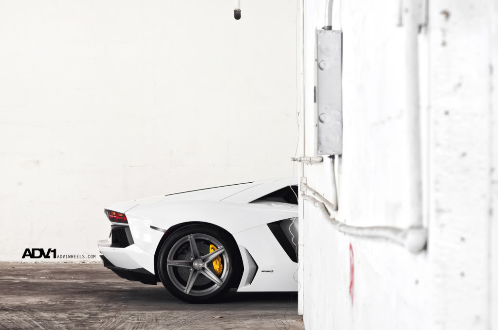 photo 7 Lamborghini Aventador custom wheels ADV5.1 SL OEM 19x9.5, ET , tire size X R19. 20x12.0 ET 
