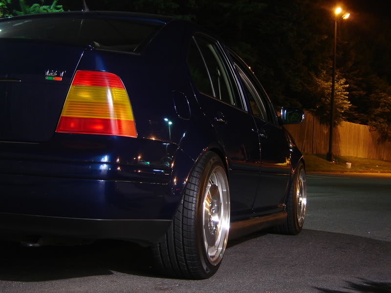 photo 1 Volkswagen Jetta custom wheels Bora Azul 17x8.5, ET +23, tire size X R17. 17x9.5 ET+23 