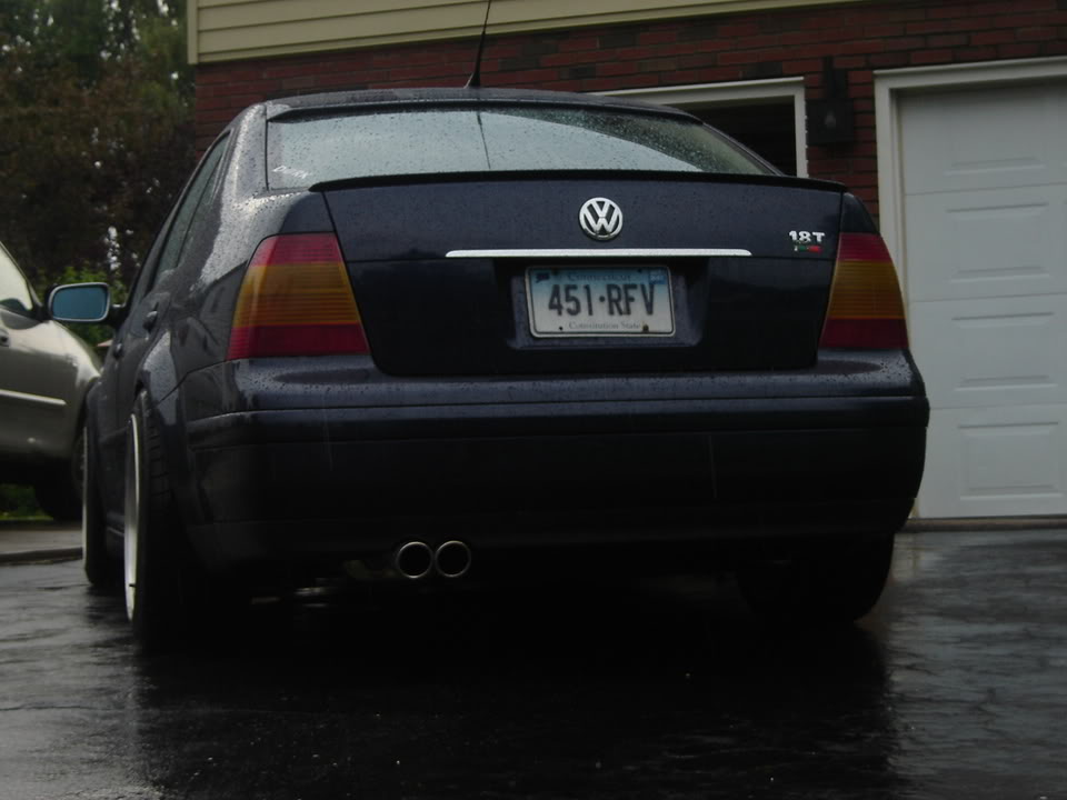 photo 4 Volkswagen Jetta custom wheels Bora Azul 17x8.5, ET +23, tire size X R17. 17x9.5 ET+23 