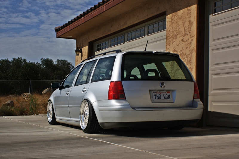 photo 1 Volkswagen Jetta custom wheels   17x8.0, ET +10, tire size 205/40 R17. 17x9.0 ET+20 