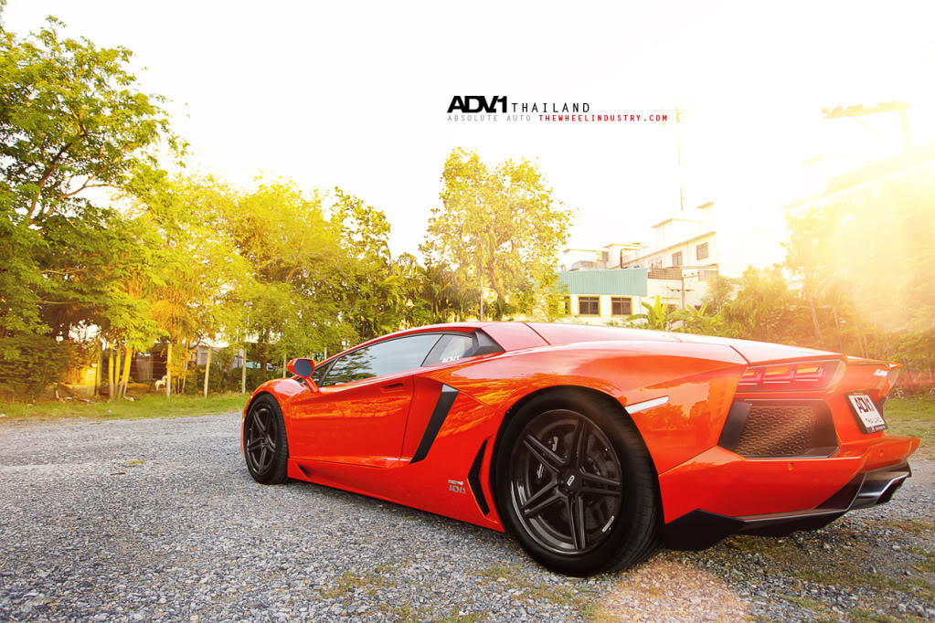 photo 9 Lamborghini Aventador custom wheels ADV05 SL 19x, ET , tire size X R19. 20x ET 