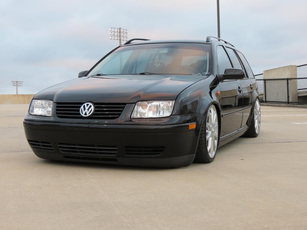 photo 1 Volkswagen Jetta custom wheels   18x8.0, ET +32, tire size 215/35 R18. 18x8.0 ET+27 