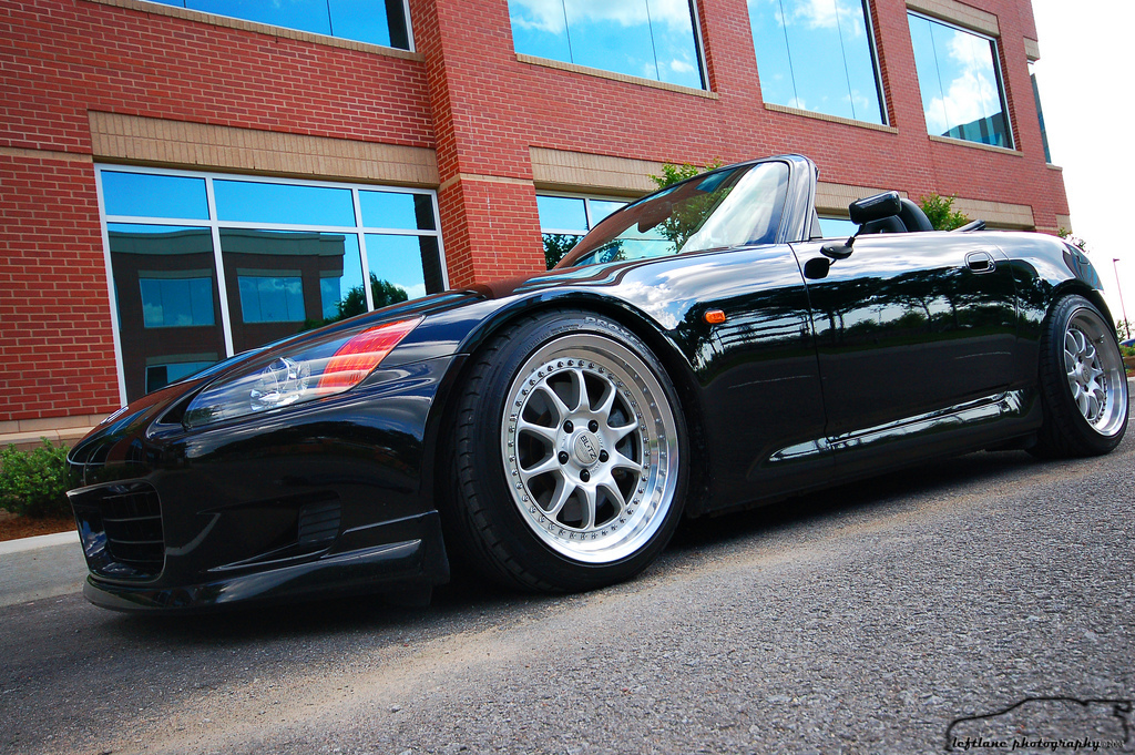 photo 2 Honda S2000 custom wheels Blitz Type 01 17x8.0, ET +32, tire size 205/45 R17. 17x9.0 ET+38 235/40 R17