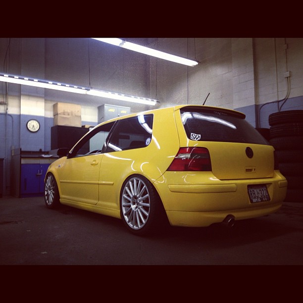 photo 1 Volkswagen Golf custom wheels   18x7.5, ET +23, tire size 225/40 R18. 18x7.5 ET+20 
