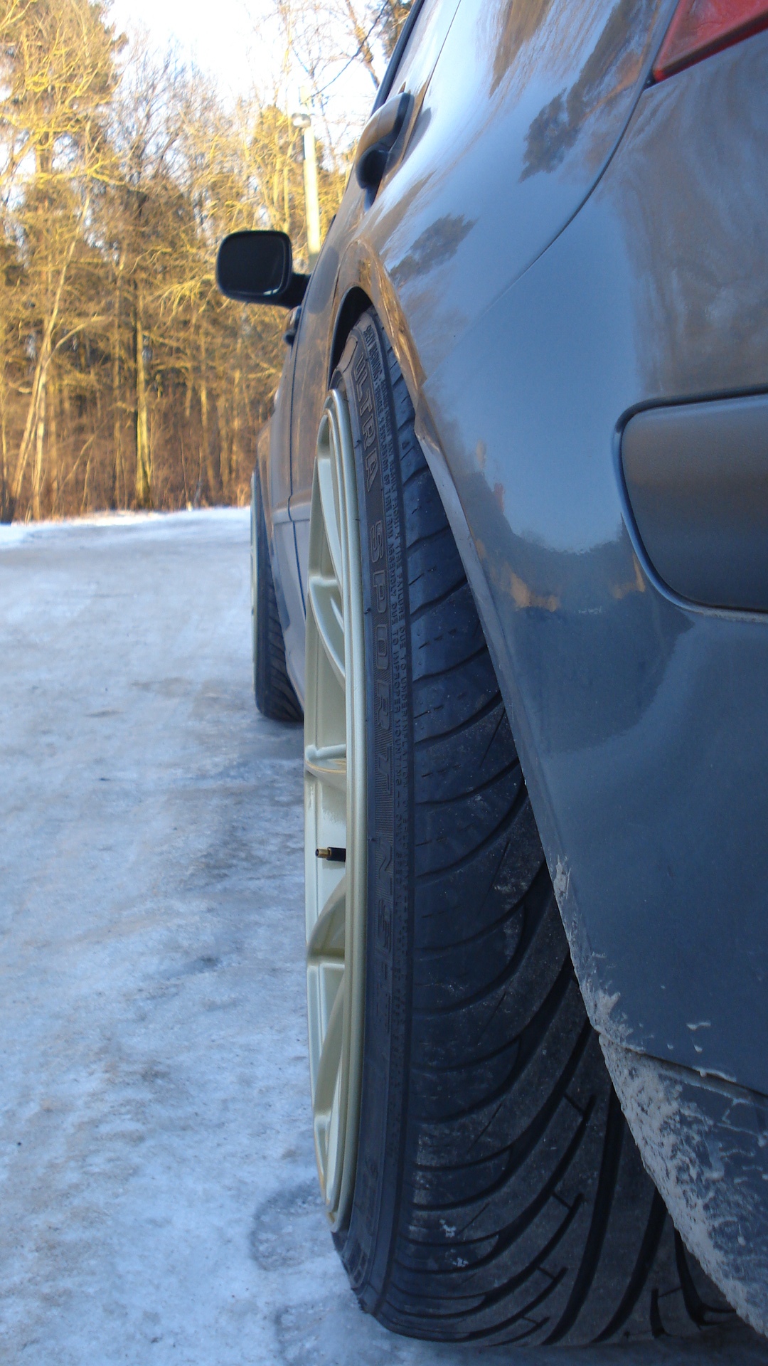 photo 2 Volkswagen Golf custom wheels 18x8.75, ET +20, tire size 215/40 R18. x ET