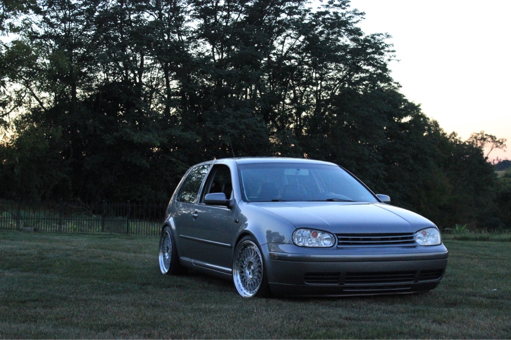 photo 3 Volkswagen Golf custom wheels Avant Garde M220 18x8.0, ET +25, tire size 205/40 R18. 18x8.0 ET+12 