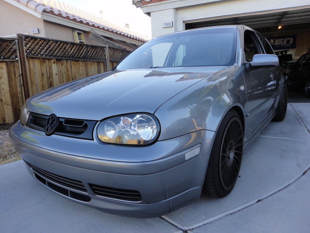 photo 1 Volkswagen Golf custom wheels Rotiform  IND-T 18x8.5, ET +32, tire size 215/40 R18. 18x9.5 ET+23 225/40 R18