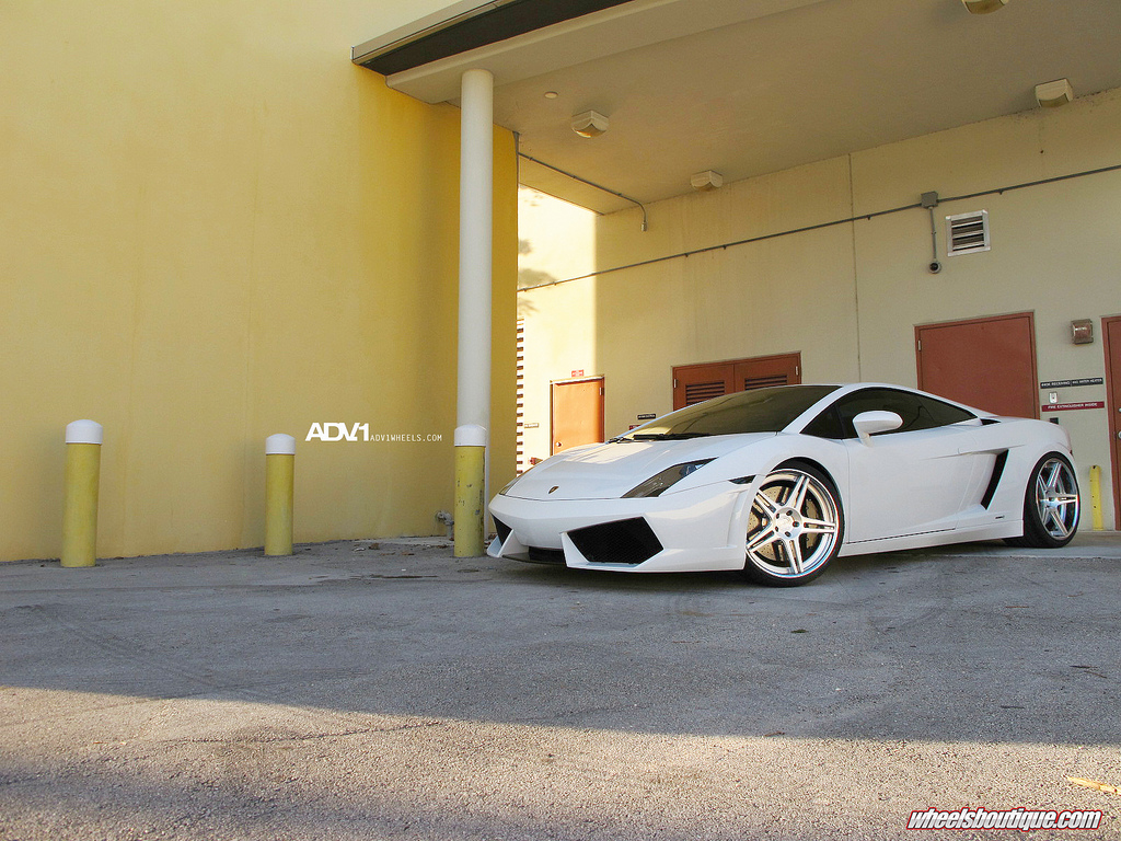photo 6 Lamborghini Gallardo custom wheels ADV05 Deep Concave 20x9.0, ET , tire size 245/30 R20. 20x12.0 ET 325/25 R20