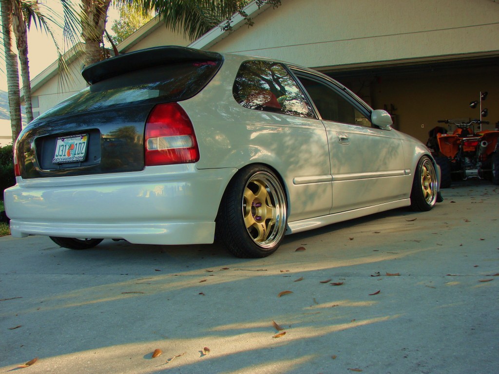 photo 8 Honda Civic custom wheels WORK Meister S1 15x7.0, ET +10, tire size 165/45 R15. 15x7.0 ET0 165/45 R15