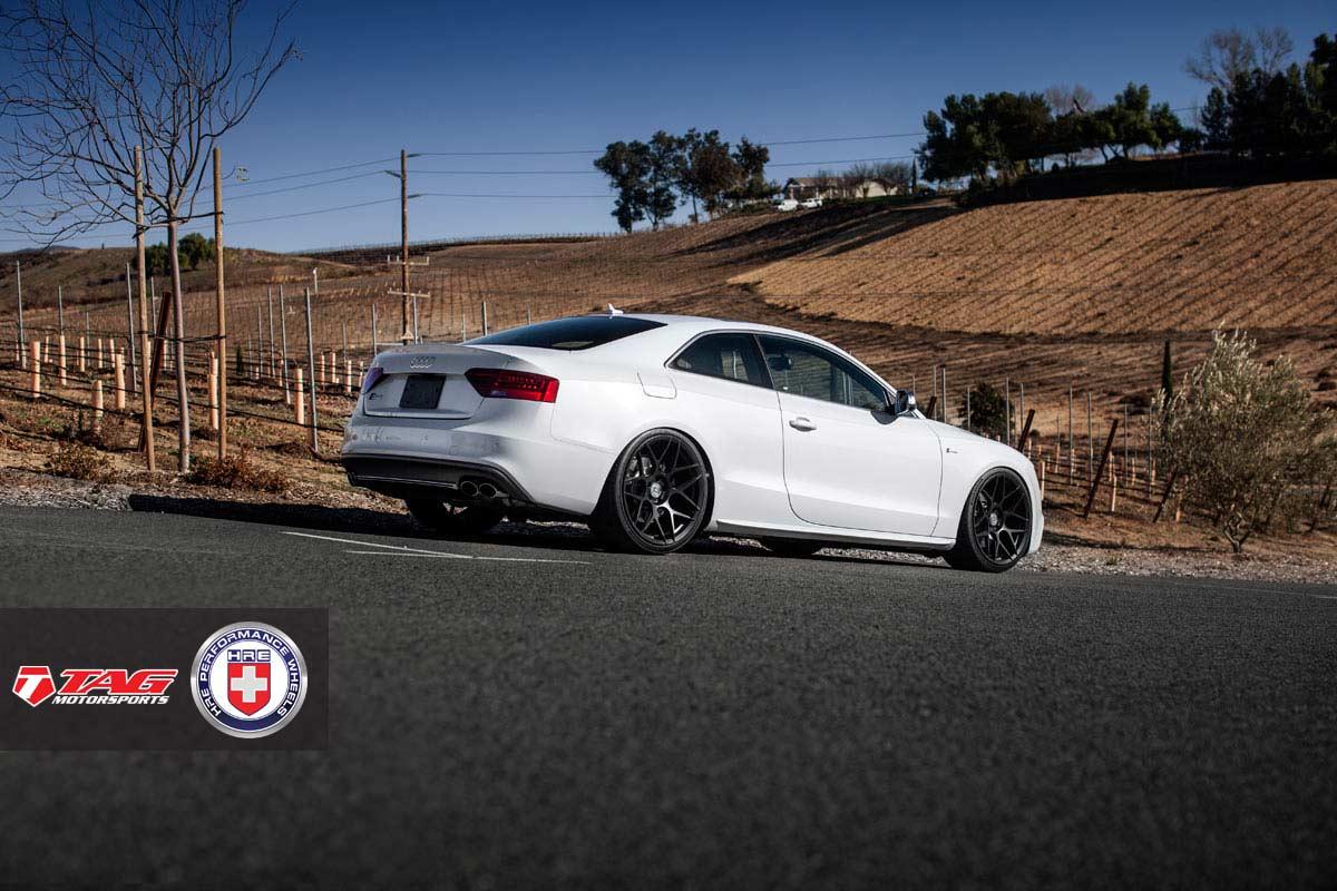 photo 1 Audi S5 custom wheels HRE FlowForm FF01 20x10.5, ET +35, tire size 285/30 R20. x ET 