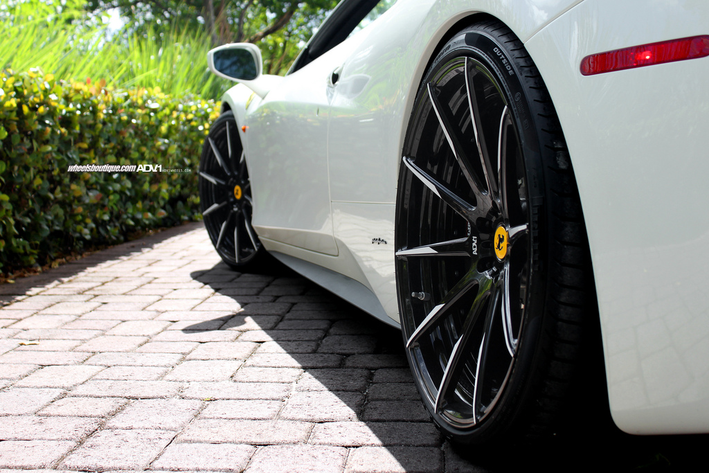 photo 3 Ferrari 458 Spider custom wheels ADV.1 10 MV.2 21x9.5, ET , tire size 255/35 R21. 22x12.5 ET 335/25 R22