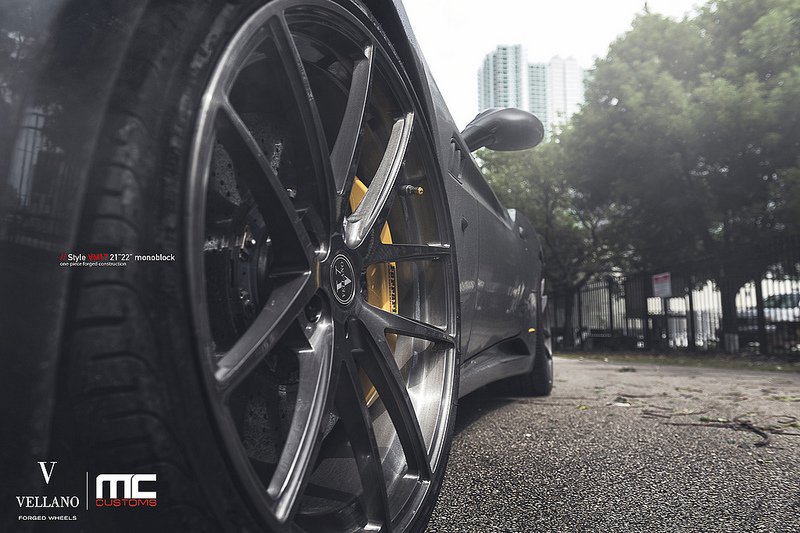 photo 1 Ferrari California custom wheels Vellano VM17 21x9.0, ET , tire size X R21. 22x11.0 ET
