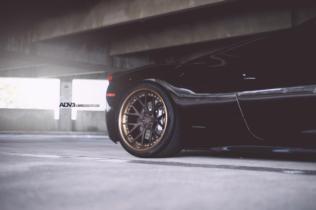photo 11 Ferrari 458 Italia custom wheels ADV.1 7 Track Spec SL 20x9.0, ET , tire size X R20. 21x12.5 ET