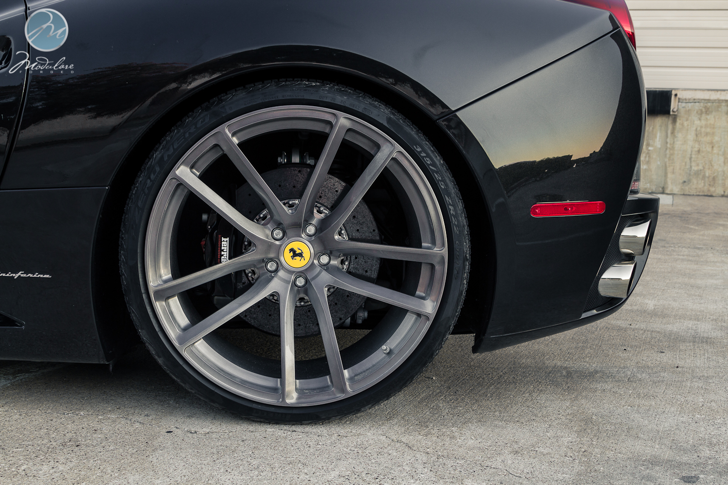 photo 1 Ferrari California custom wheels Modulare B30 21x9.0, ET , tire size X R21. 22x12.0 ET