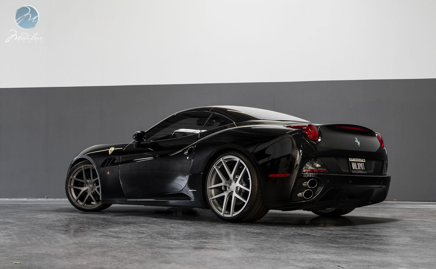 photo 8 Ferrari California custom wheels Modulare B18 21x9.0, ET , tire size 255/30 R21. 22x12.0 ET 315/25 R22
