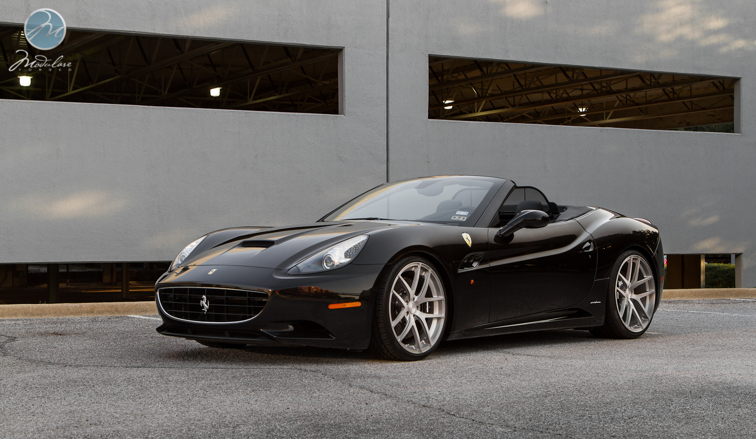 photo 9 Ferrari California custom wheels Modulare B18 21x9.0, ET , tire size 255/30 R21. 22x12.0 ET 315/25 R22