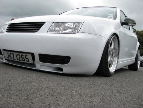 photo 4 Volkswagen Jetta custom wheels Keskin KT2 18x8.5, ET +27, tire size 215/35 R18. 18x9.5 ET+27 225/35 R18