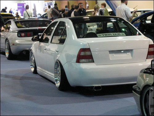 photo 6 Volkswagen Jetta custom wheels Keskin KT2 18x8.5, ET +27, tire size 215/35 R18. 18x9.5 ET+27 225/35 R18