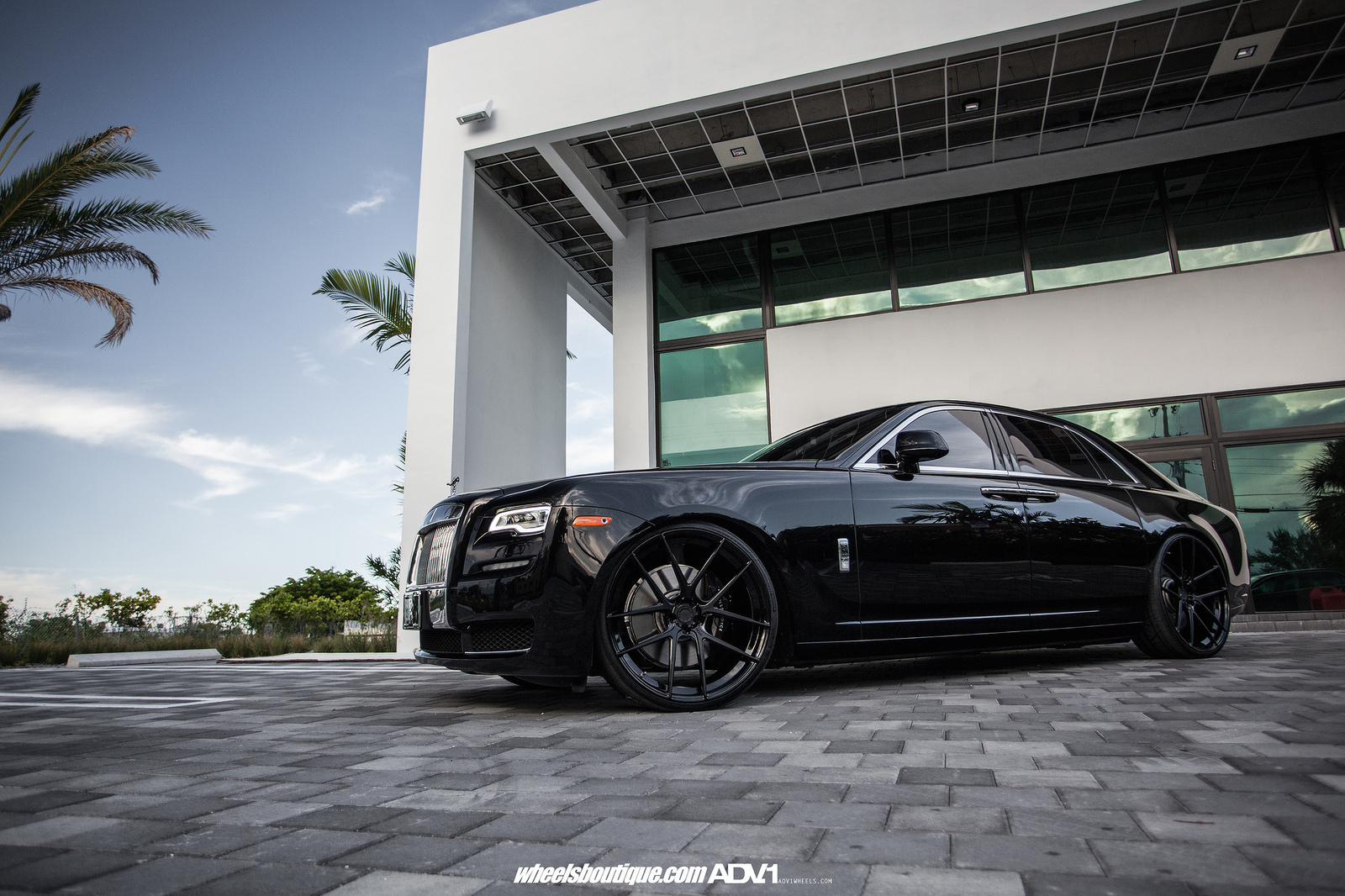 photo 2 Rolls-Royce Ghost custom wheels ADV.1 5.0 MV1 SL 24x10.0, ET , tire size 275/25 R24. x ET 