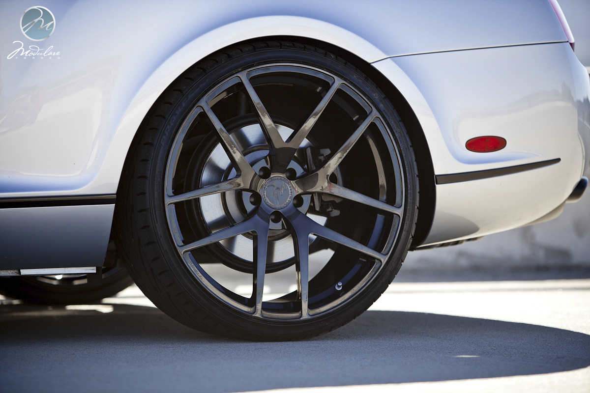 photo 1 Bentley Continental GT custom wheels Modulare B18 22x9.5, ET , tire size X R22. 22x10.5 ET