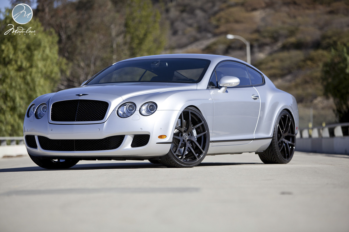 photo 8 Bentley Continental GT custom wheels Modulare B18 22x9.5, ET , tire size X R22. 22x10.5 ET