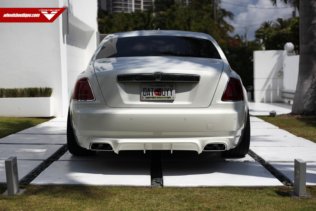 photo 8 Rolls-Royce Ghost custom wheels Vorsteiner CW-5 24x10.5, ET , tire size 275/25 R24. x ET