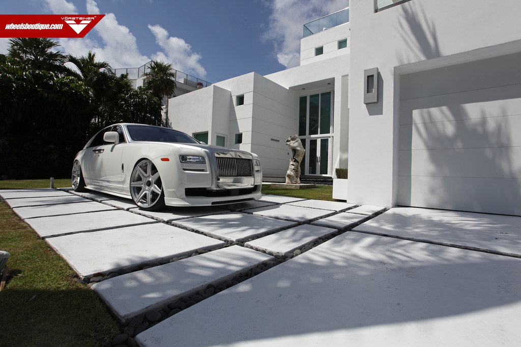 photo 15 Rolls-Royce Ghost custom wheels Vorsteiner CW-5 24x10.5, ET , tire size 275/25 R24. x ET