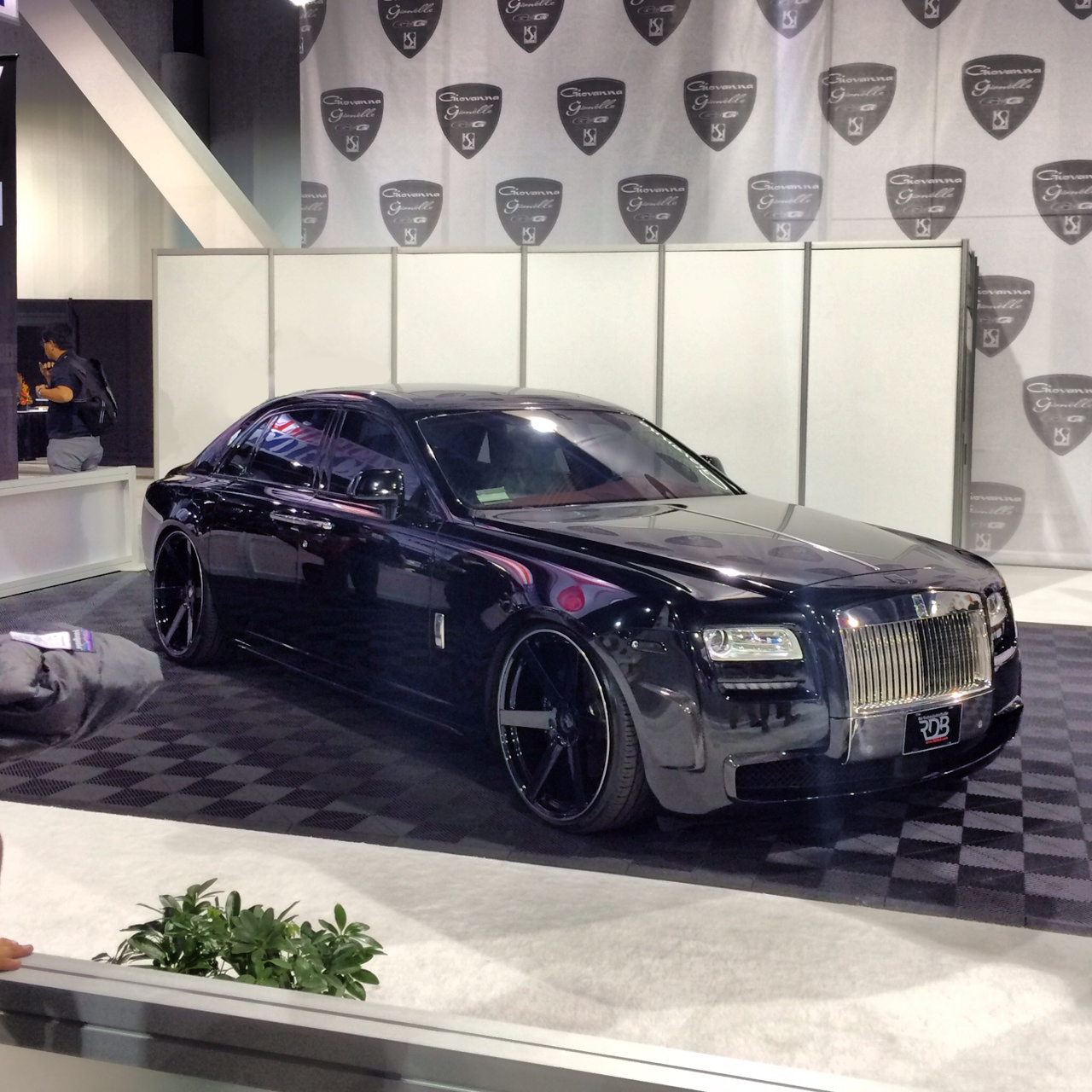 photo 3 Rolls-Royce Ghost custom wheels Giovanna  24x, ET , tire size X R24. x ET 