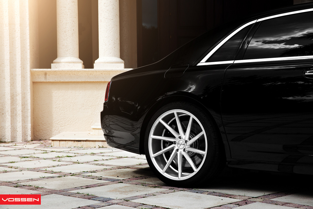 photo 1 Rolls-Royce Ghost custom wheels Vossen CV-T 21x9.0, ET , tire size X R21. 22x10.5 ET 