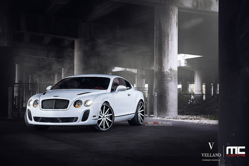 photo 2 Bentley Continental Supersports custom wheels VELLANO VTV 22 22x9.5, ET , tire size X R22. 22x11.5 ET 