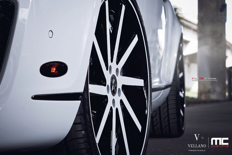 photo 5 Bentley Continental Supersports custom wheels VELLANO VTV 22 22x9.5, ET , tire size X R22. 22x11.5 ET 
