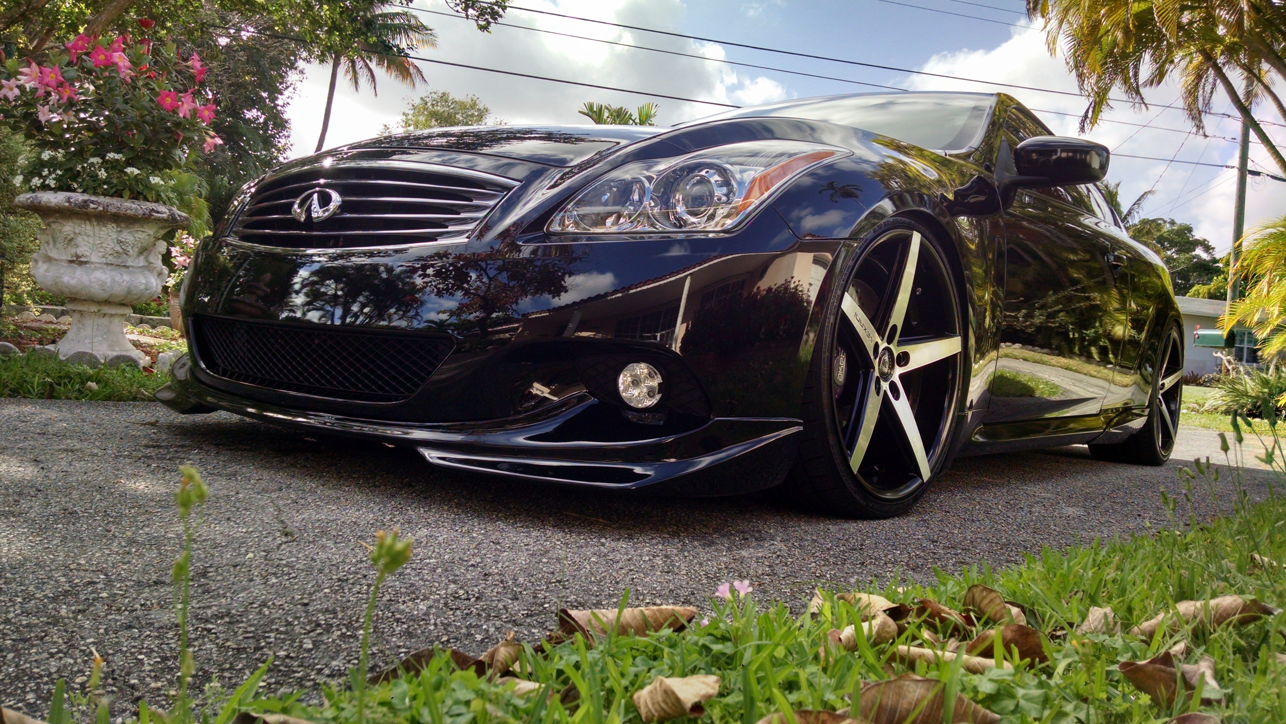 photo 1 Infiniti G37 custom wheels   20x8.5, ET +22, tire size 245/30 R20. 20x10.0 ET+38 275/30 R20