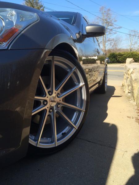 photo 1 Infiniti G37x custom wheels TSW Bathurst 20x8.5, ET +40, tire size 245/35 R20. 20x10.0 ET+40 285/30 R20