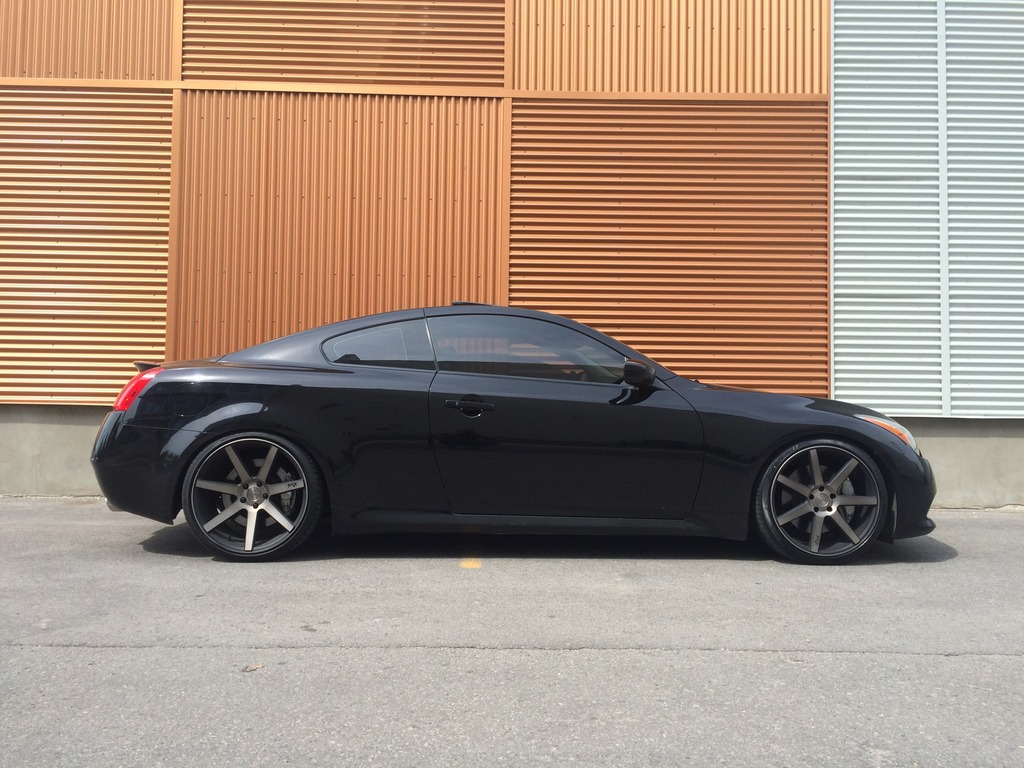 photo 2 Infiniti G37 custom wheels Niche 20x9.0, ET , tire size 235/35 R20. 20x10.5 ET 265/30 R20