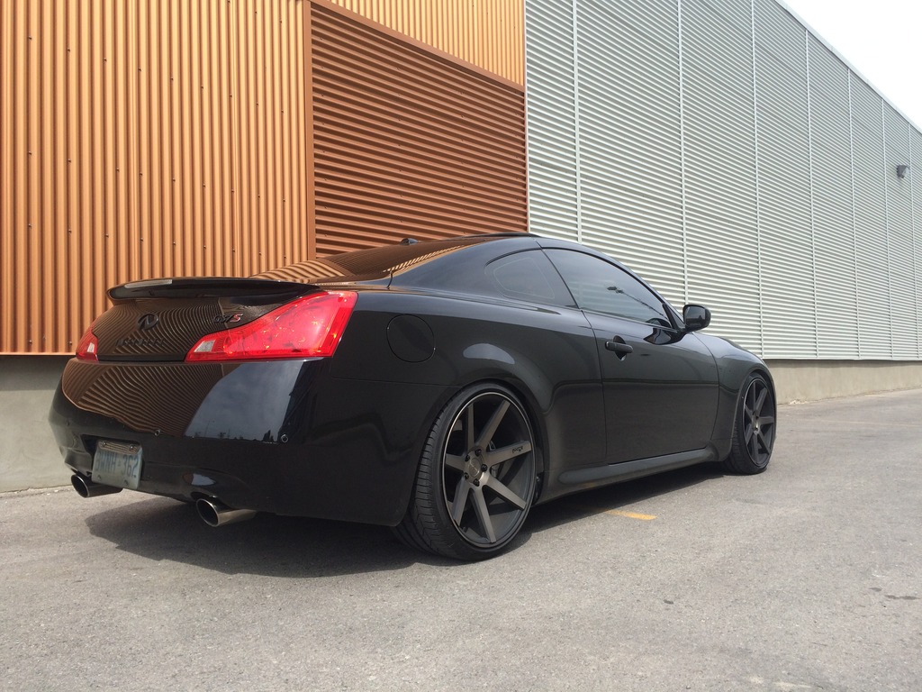 photo 1 Infiniti G37 custom wheels Niche 20x9.0, ET , tire size 235/35 R20. 20x10.5 ET 265/30 R20