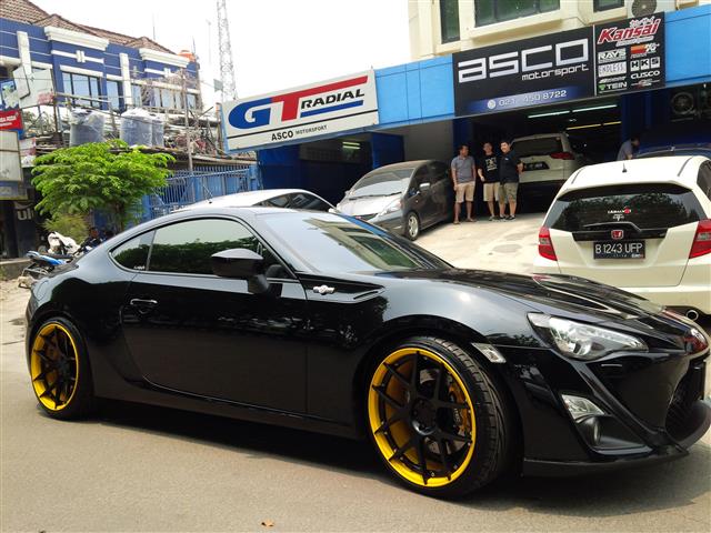 photo 2 Scion FR-S custom wheels BC Forged HB-05 19x8.5, ET +45, tire size 245/35 R19. 19x9.5 ET+40 225/35 R19