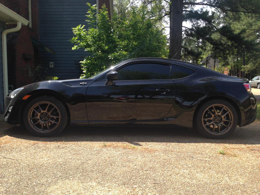 photo 1 Scion FR-S custom wheels Drag DR-31 17x8.0, ET +47, tire size 225/45 R17. x ET
